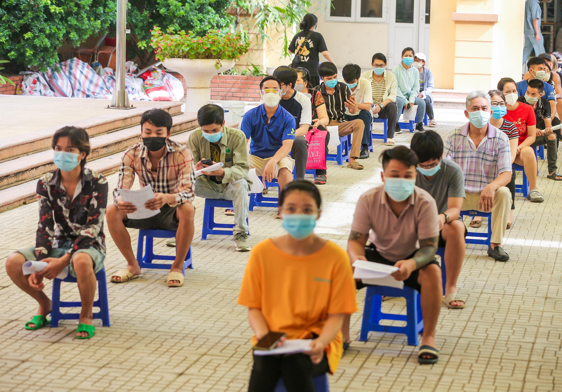 Ngày 19-9, thêm 9.137 người khỏi bệnh, 10.040 ca mắc Covid-19
