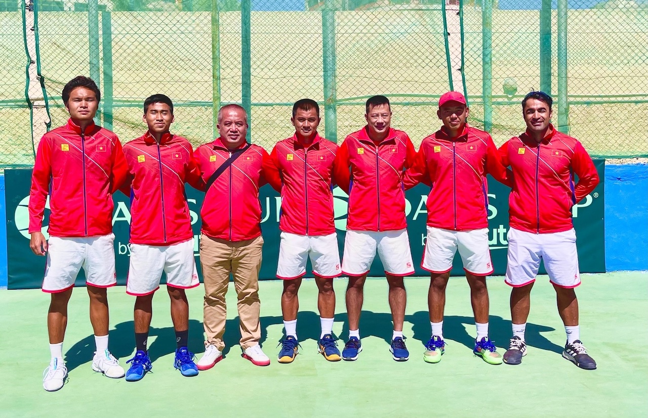 Quần vợt Việt Nam đoạt v&eacute; đấu Play - off Davis Cup nh&oacute;m II thế giới 2022 - Ảnh 1.