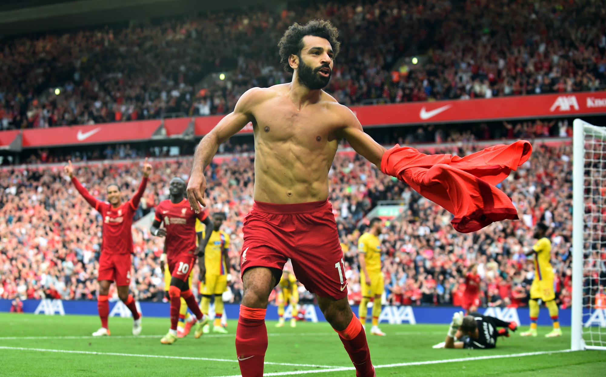 Cuồng phong đỏ Liverpool cuốn phăng Crystal Palace, chiếm ng&ocirc;i đầu Ngoại hạng - Ảnh 5.
