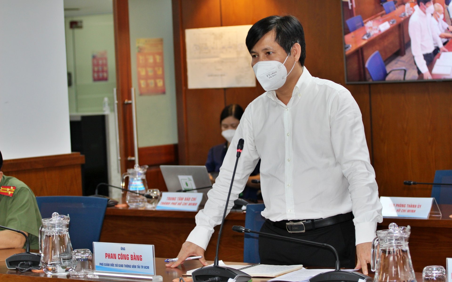 TP HCM: V&igrave; sao c&aacute;c F0 c&oacute; giấy đi đường? - Ảnh 3.
