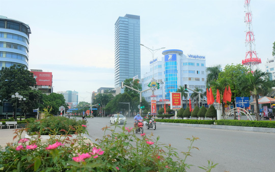 Hà Nội thực hiện nghiêm giãn cách xã hội trong ngày Quốc khánh 2-9 - Ảnh 15.