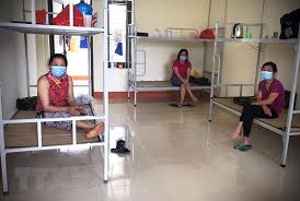 Có phải vì tiếp xúc F0 bệnh nặng mà mãi không âm tính?