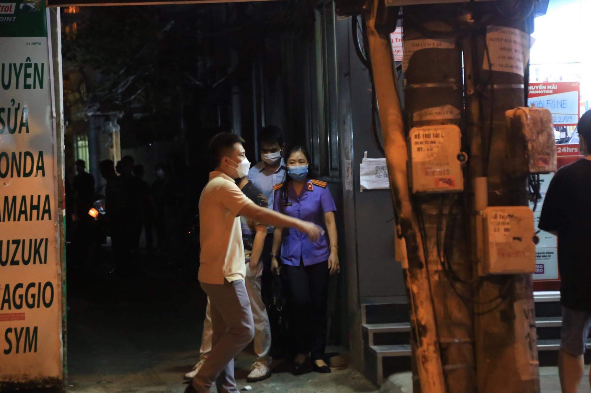 CLIP: Kh&aacute;m x&eacute;t nh&agrave; Trưởng ph&ograve;ng Cảnh s&aacute;t kinh tế C&ocirc;ng an H&agrave; Nội - Ảnh 5.