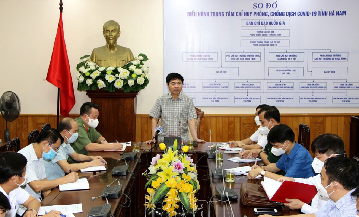 5 công nhân khu công nghiệp mắc Covid-19, Hà Nam họp khẩn lúc 0 giờ