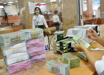 Ngân hàng rao bán cả nợ vay tiêu dùng giá từ 570.000 đồng - Ảnh 1.