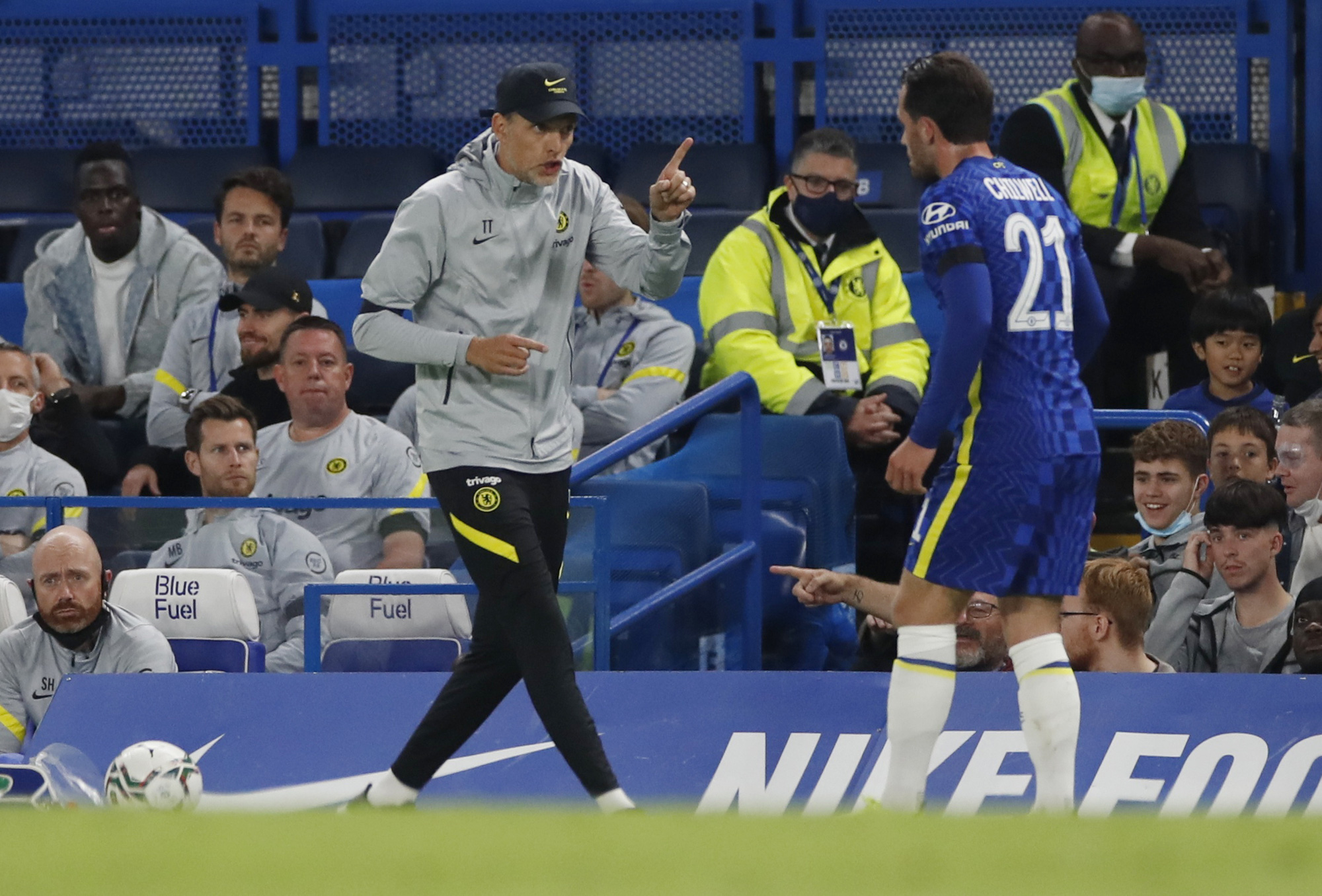 Người nhện Kepa cứu Chelsea loạt lu&acirc;n lưu, Tottenham tho&aacute;t hiểm League Cup - Ảnh 1.