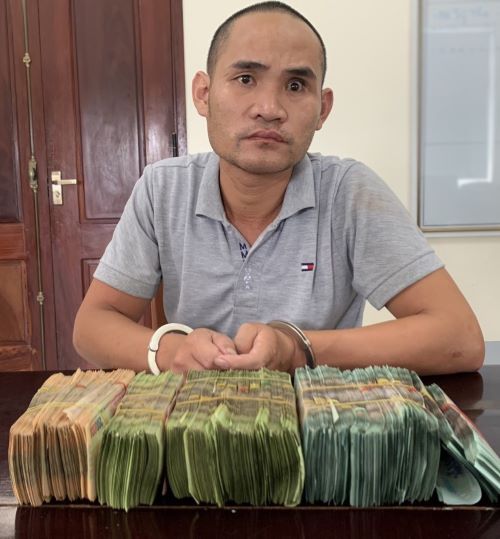 Chân dung cặp vợ chồng chuyên cho vay lãi suất “cắt cổ” - Ảnh 1.