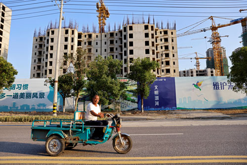 "Bom nợ" Evergrande đe dọa kinh tế Trung Quốc