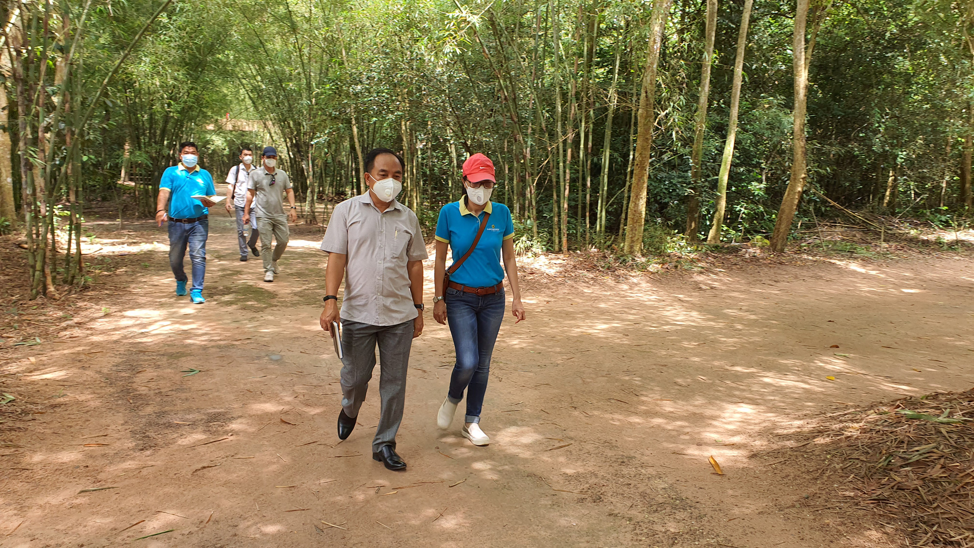 Saigontourist Group tiếp tục ti&ecirc;n phong t&agrave;i trợ, tổ chức tour tri &acirc;n Cần Giờ, Củ Chi cho h&agrave;ng ng&agrave;n y b&aacute;c sĩ tuyến đầu chống dịch - Ảnh 3.