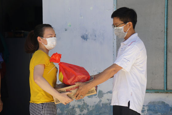 Không bỏ rơi ai trong đại dịch