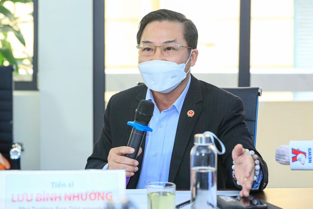 MC Phan Anh thừa nhận từng tham khi l&agrave;m từ thiện - Ảnh 2.