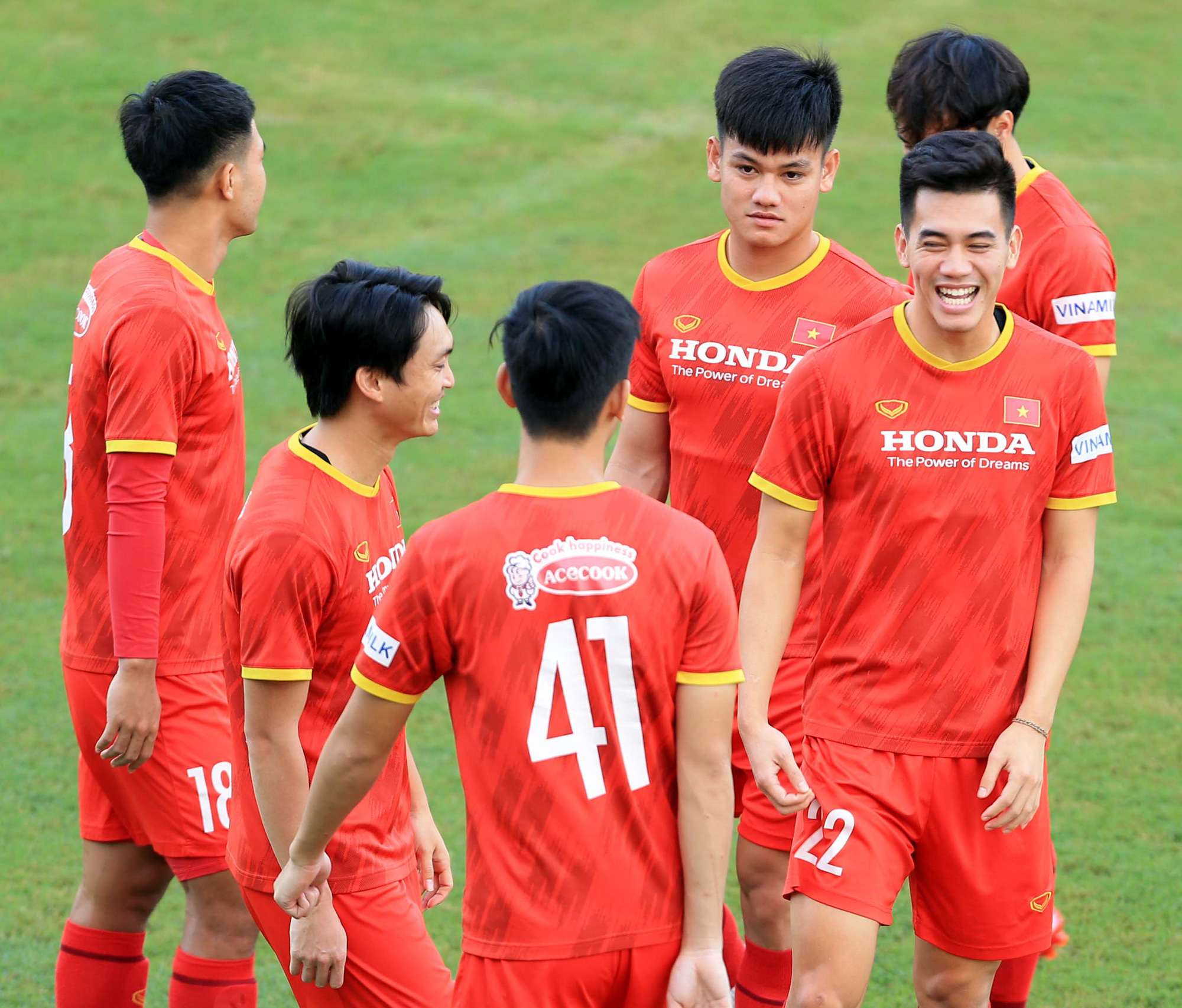Đội tuyển Việt Nam đ&oacute;n tin vui mới trước hai trận đấu quan trọng - Ảnh 4.