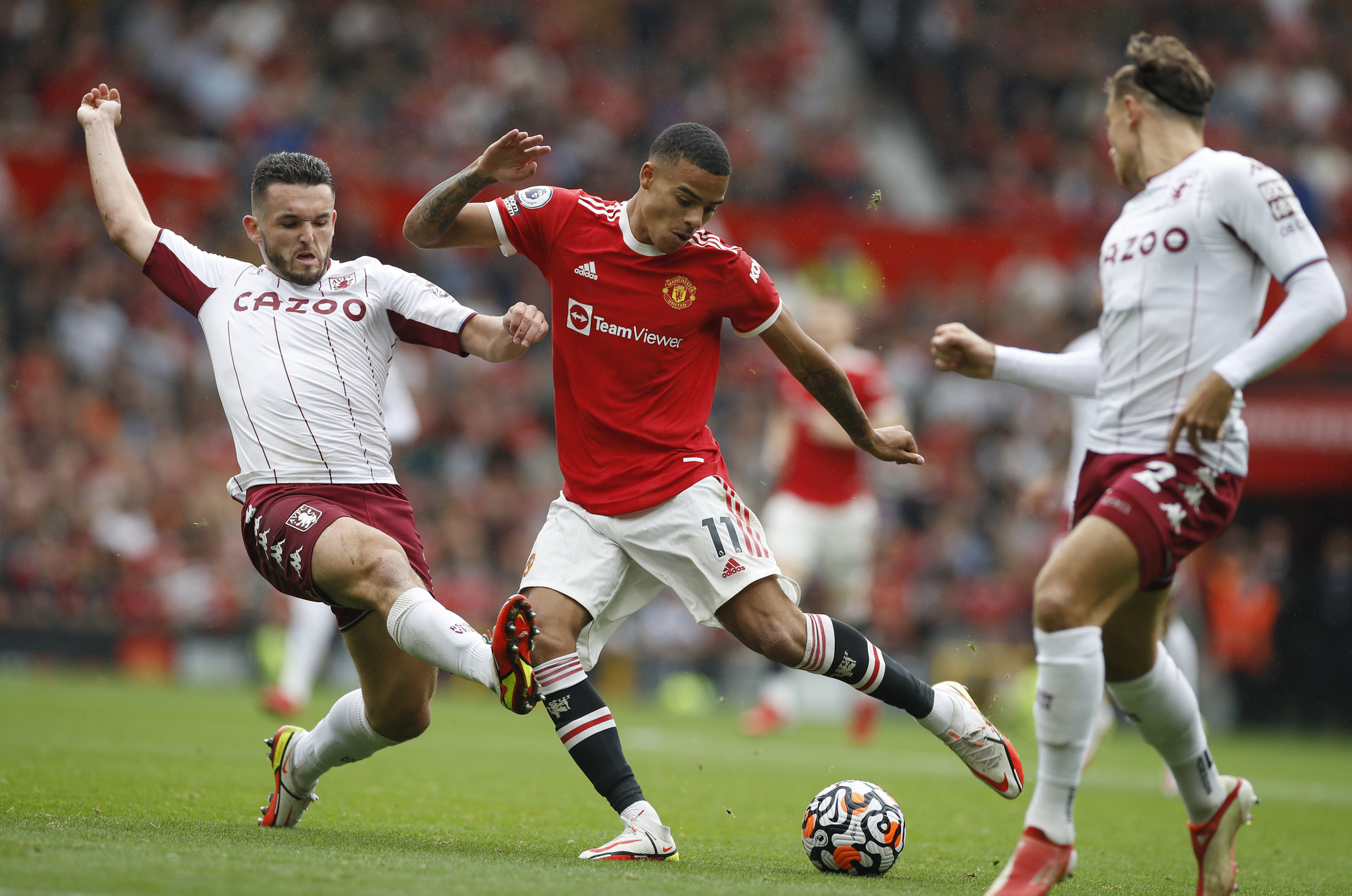 Bruno Fernandes hóa tội đồ, Man United gục ngã trước Aston Villa - Ảnh 2.