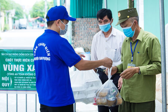 "Dân vận khéo" góp phần chống dịch hiệu quả