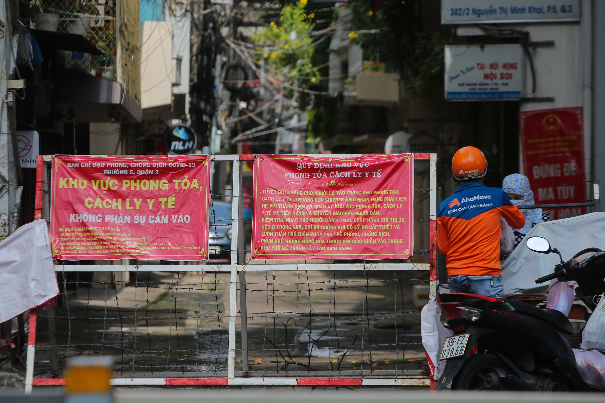 Bàn biện pháp khôi phục kinh tế TP HCM