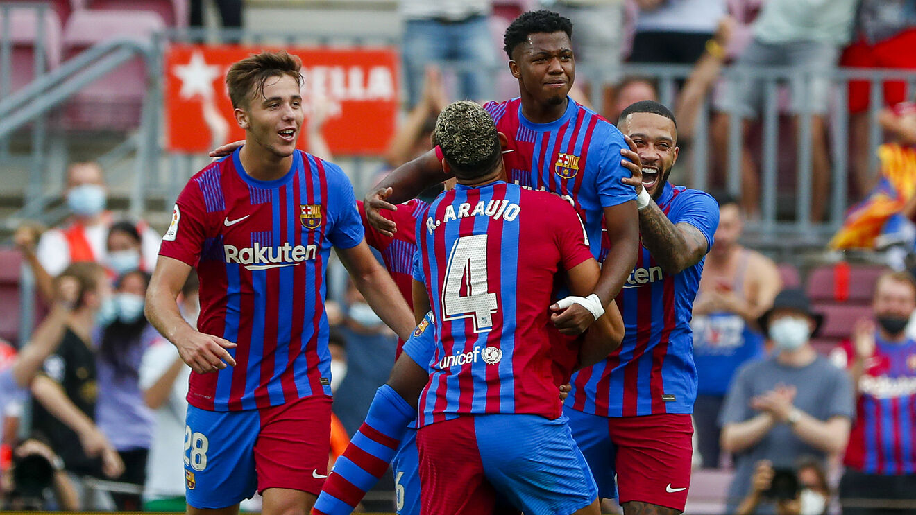 Barcelona dùng 1 tỉ euro giữ chân sao 18 tuổi