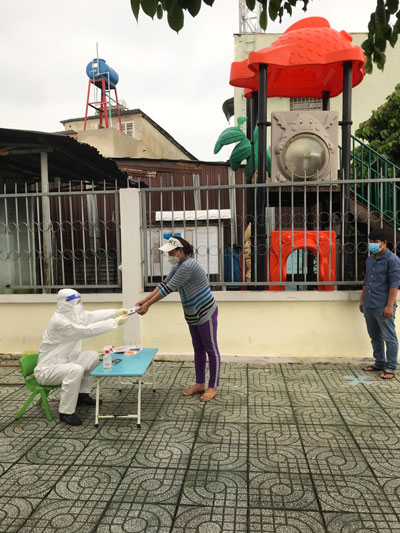 Vinh dự được chọn v&agrave;o v&ugrave;ng dịch - Ảnh 3.