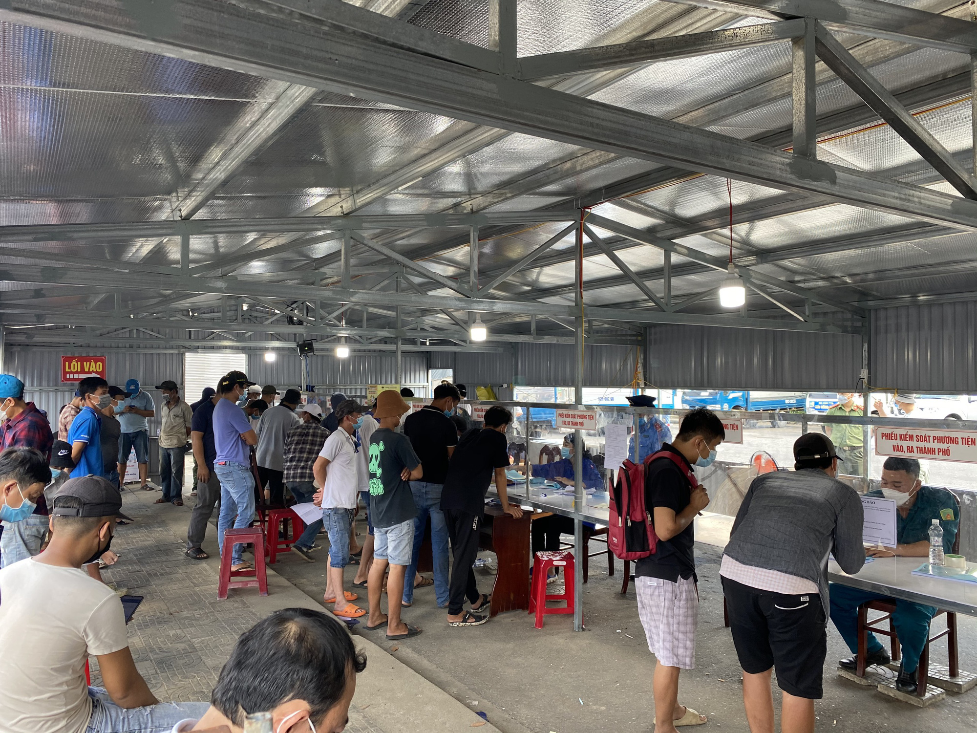 Người đang ở vùng thực hiện Chỉ thị 15, 16 không được vào Đà Nẵng