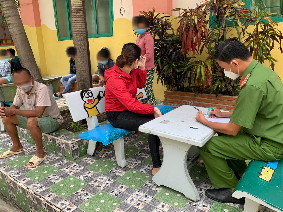 Sử dụng "chiêu" để được tiêm vắc-xin