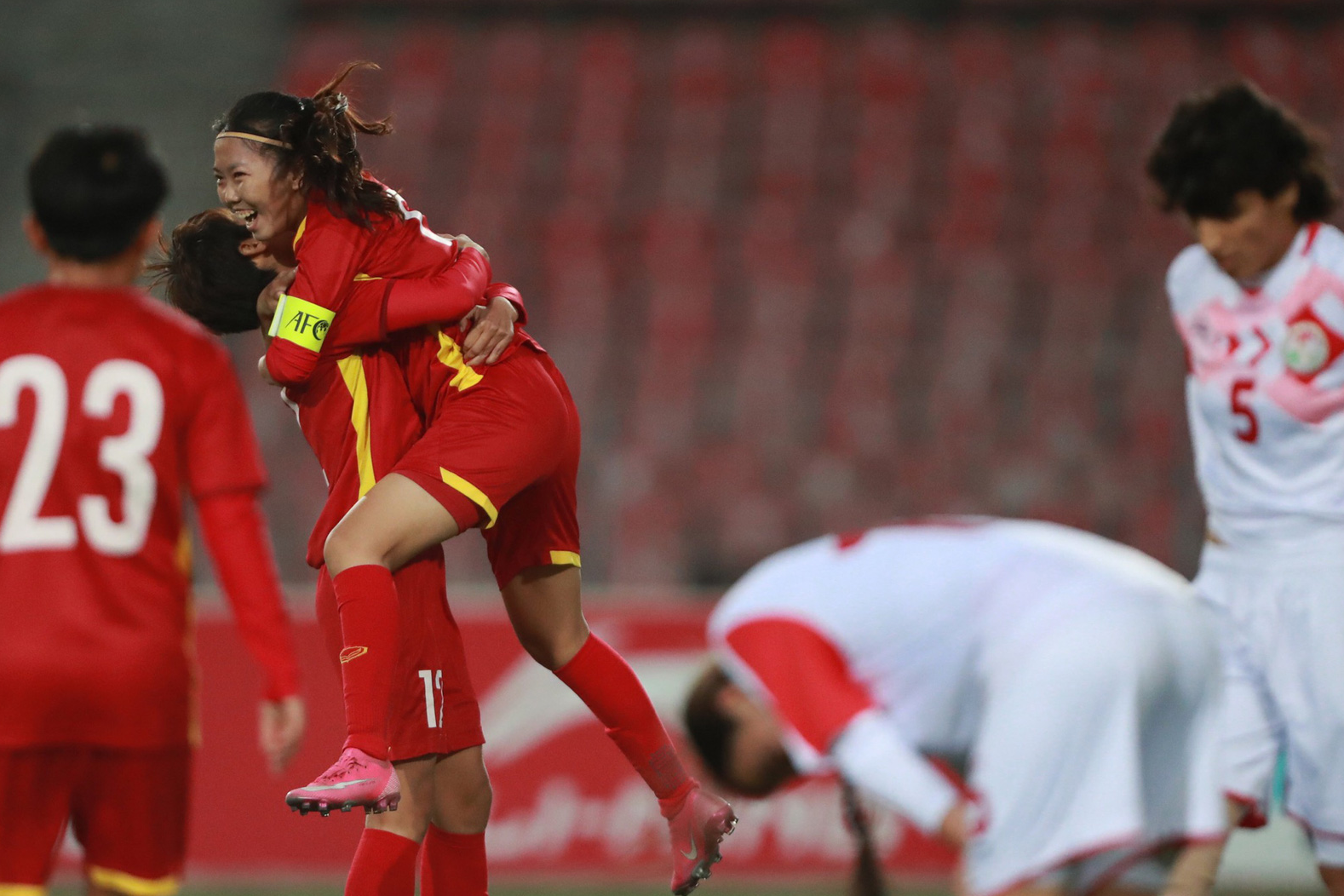 Đè bẹp Tajikistan 7-0, Việt Nam giành suất dự VCK AFC Women’s Asian Cup 2022