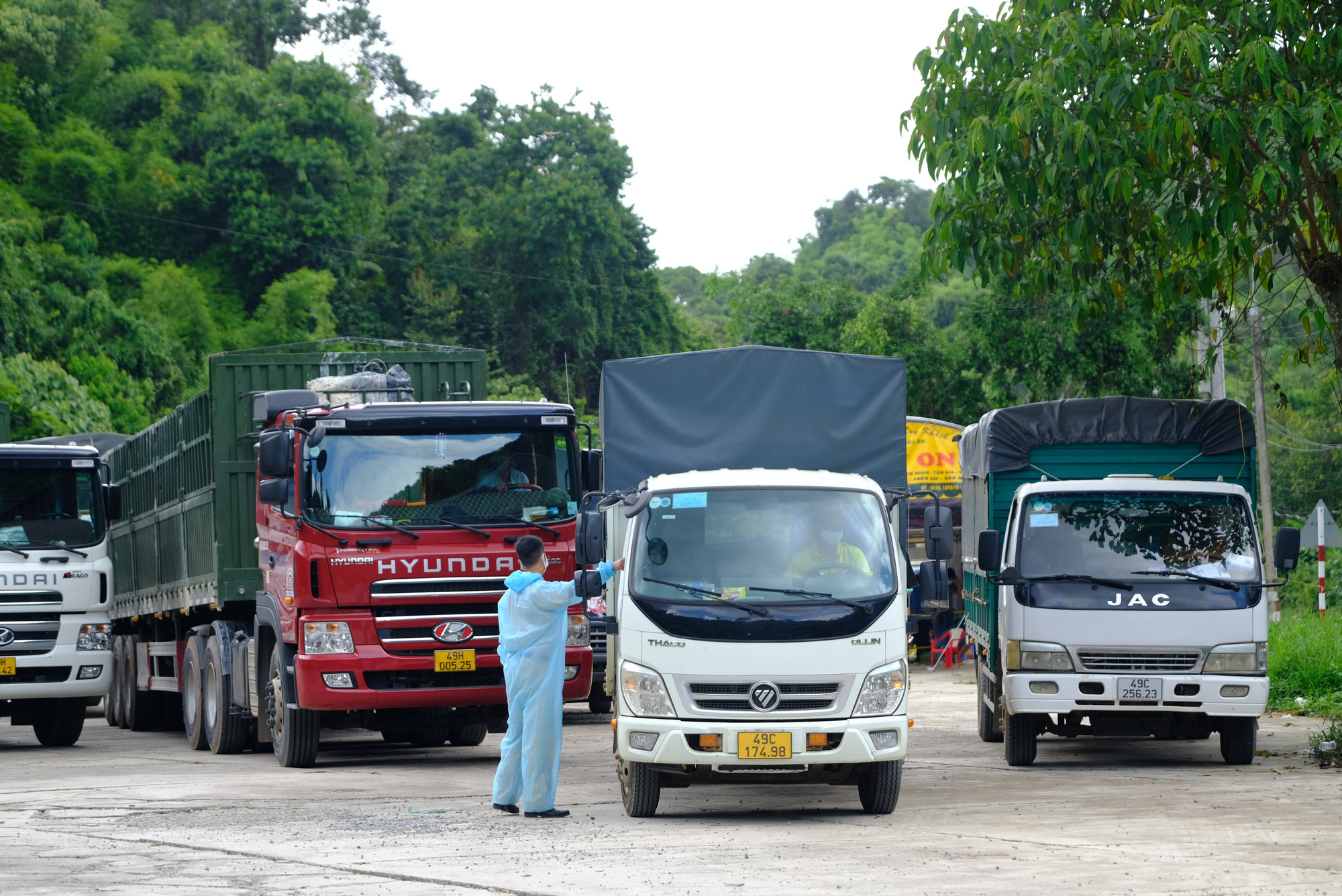 Tổng cục Đường bộ đề nghị L&acirc;m Đồng chấm dứt ngay việc &ugrave;n tắc tr&ecirc;n tuyến Quốc lộ 20 - Ảnh 3.