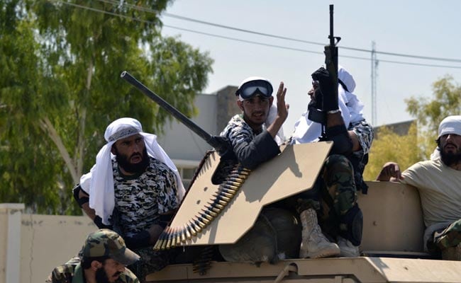 Taliban tuyên bố chiếm Panjshir, nổ súng ăn mừng làm 17 người chết