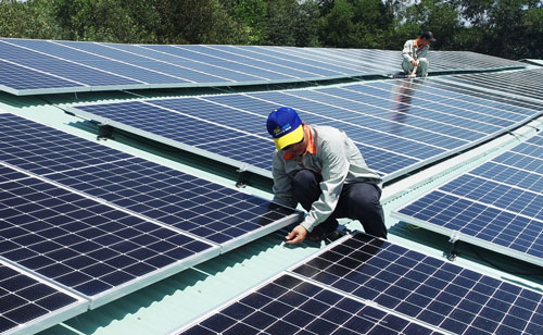 Khó khăn bủa vây nhân sự ngành năng lượng
