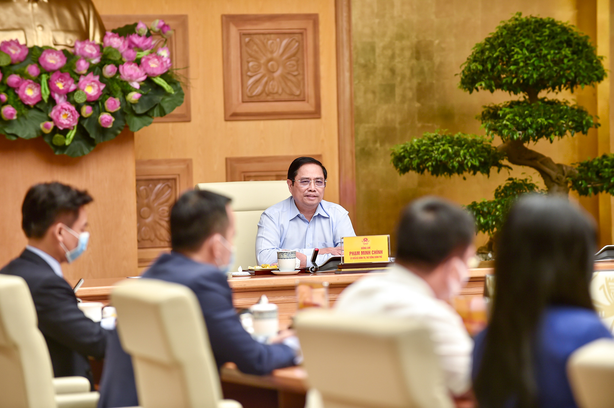 Thủ tướng mong doanh nghiệp Mỹ c&oacute; tiếng n&oacute;i với Ch&iacute;nh phủ Mỹ về vắc-xin - Ảnh 3.