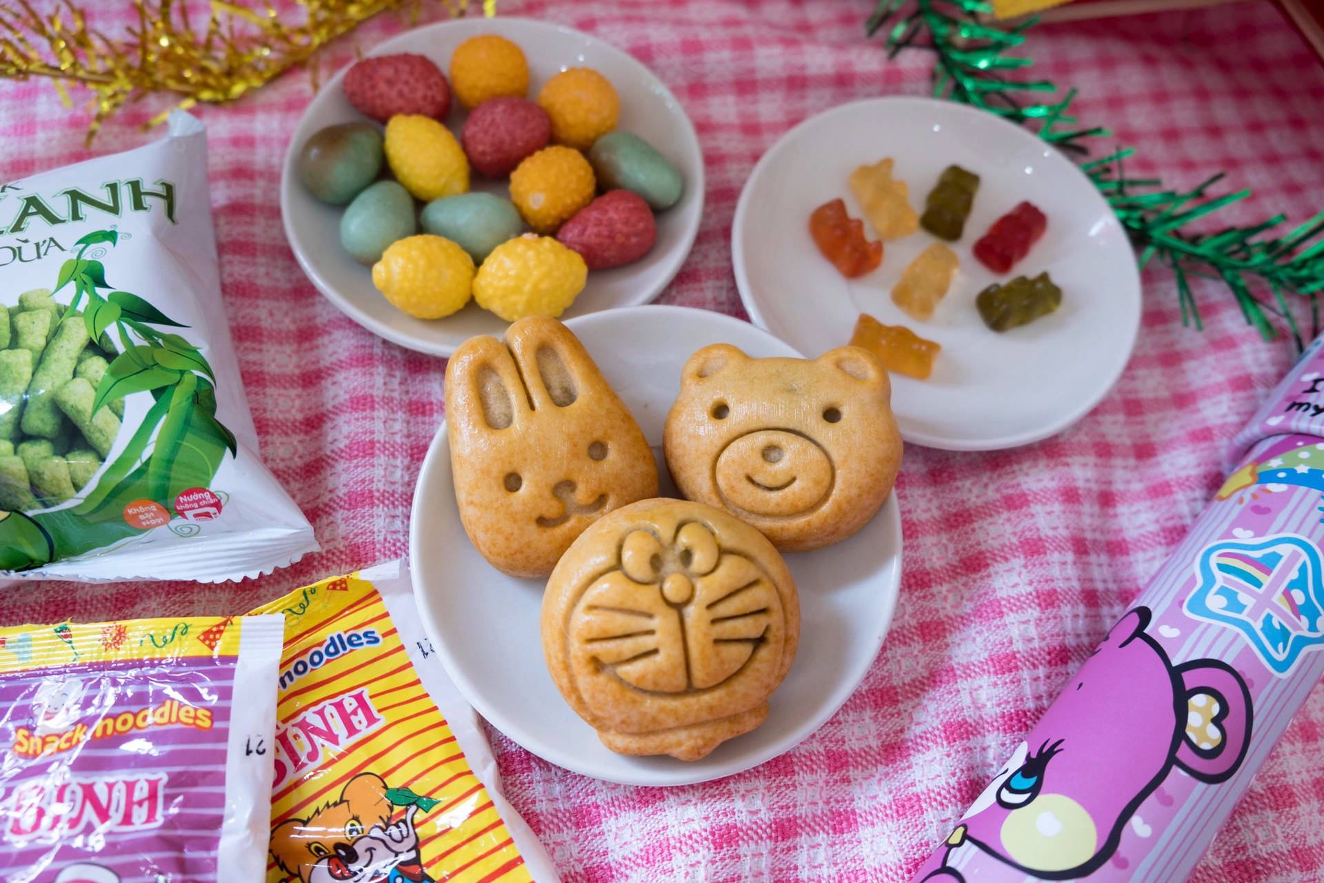 Bánh Trung thu handmade chật vật xoay xở trong dịch ở Hà Nội - Ảnh 1.