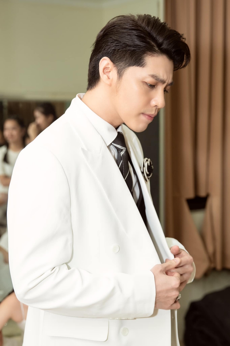 Noo Phước Thịnh xin lỗi sau phát ngôn 18+ - Ảnh 1.