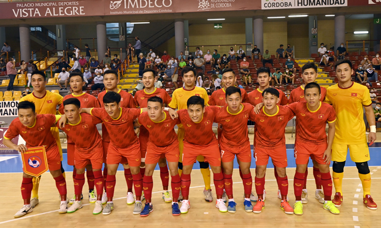 Tuyển futsal Việt Nam đã tới Lithuania, chuẩn bị đấu World Cup 2021