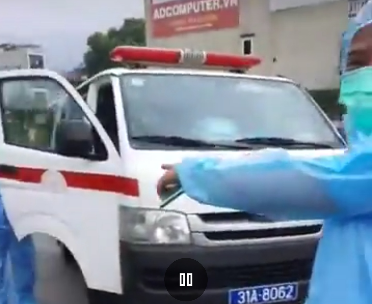 Chủ tịch huyện nói gì về việc người đàn ông ở vùng cách ly y tế tử vong khi đi cấp cứu?