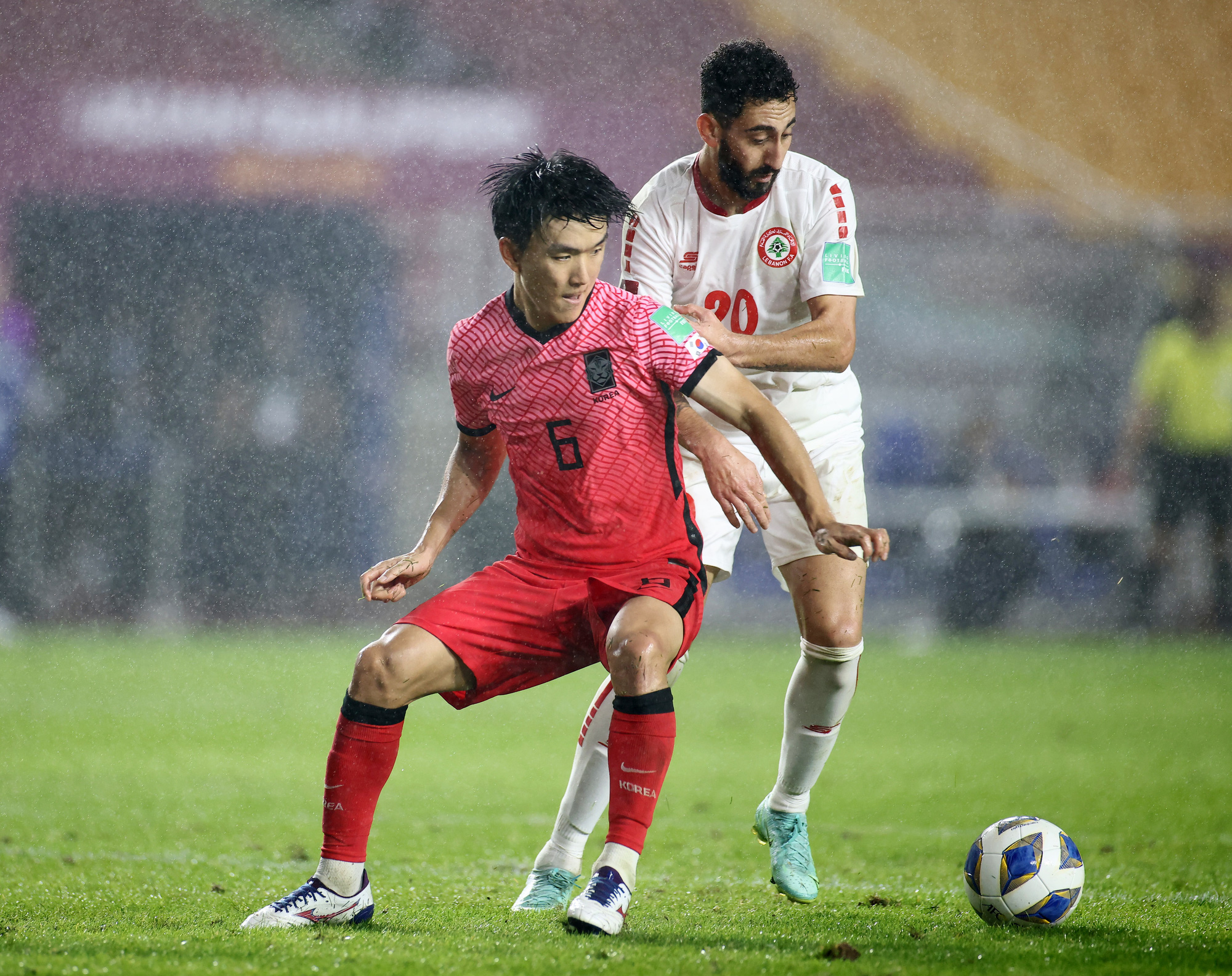 Vắng Son Heung-min, tuyển H&agrave;n Quốc nhọc nhằn thắng Lebanon - Ảnh 5.
