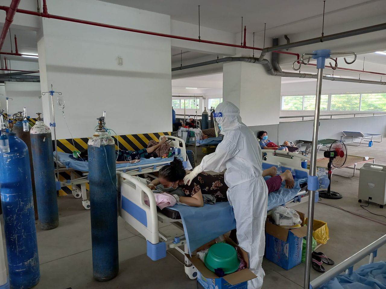 Ng&agrave;y 8-9, th&ecirc;m 13.937 người  khỏi bệnh, c&oacute; 12.680 ca mắc Covid-19 - Ảnh 2.