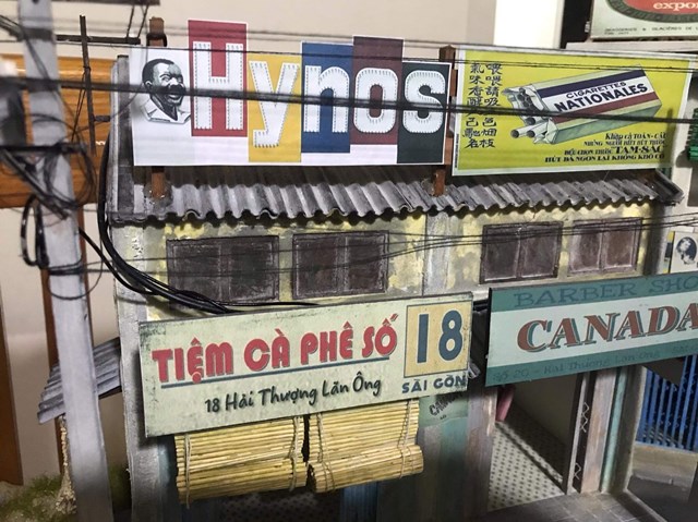 Ch&agrave;ng trai 9X biến b&igrave;a giấy, vỏ lon bia th&agrave;nh nh&agrave; xưa, phố cổ - Ảnh 5.