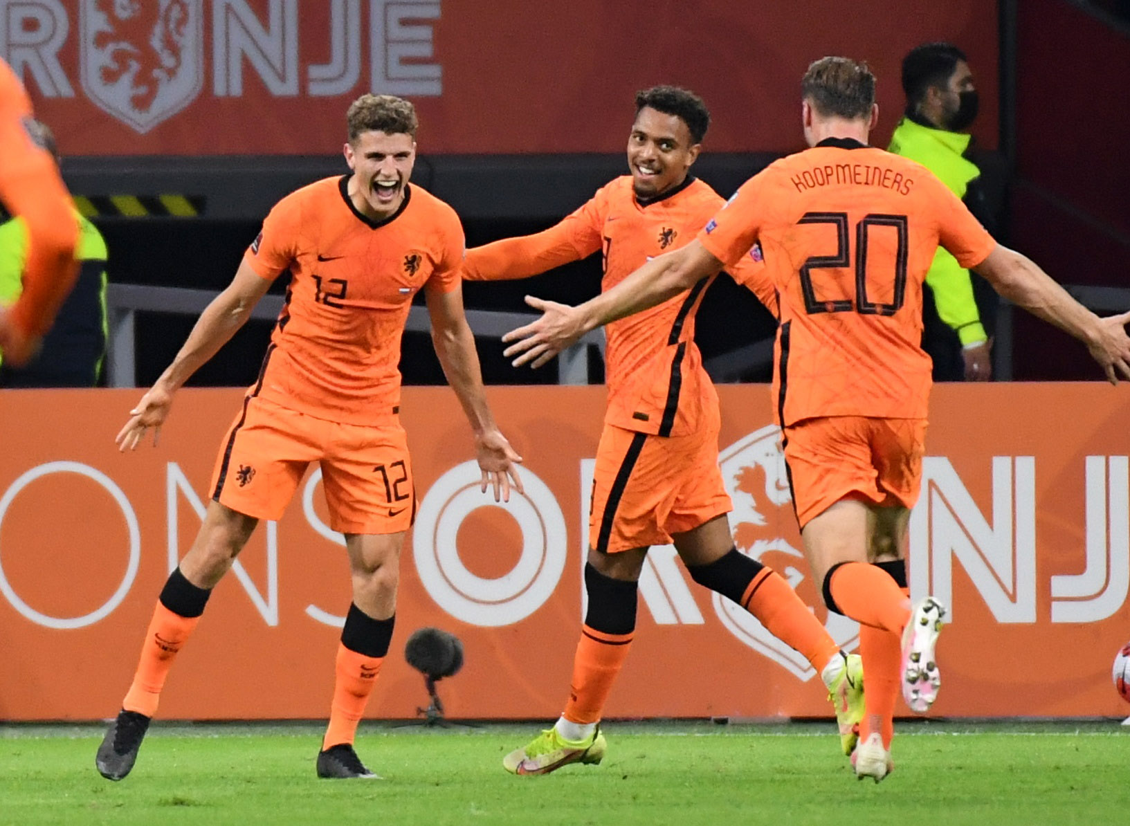 Depay lập hat-trick, lốc da cam Hà Lan cuốn phăng Thổ Nhĩ Kỳ - Ảnh 5.