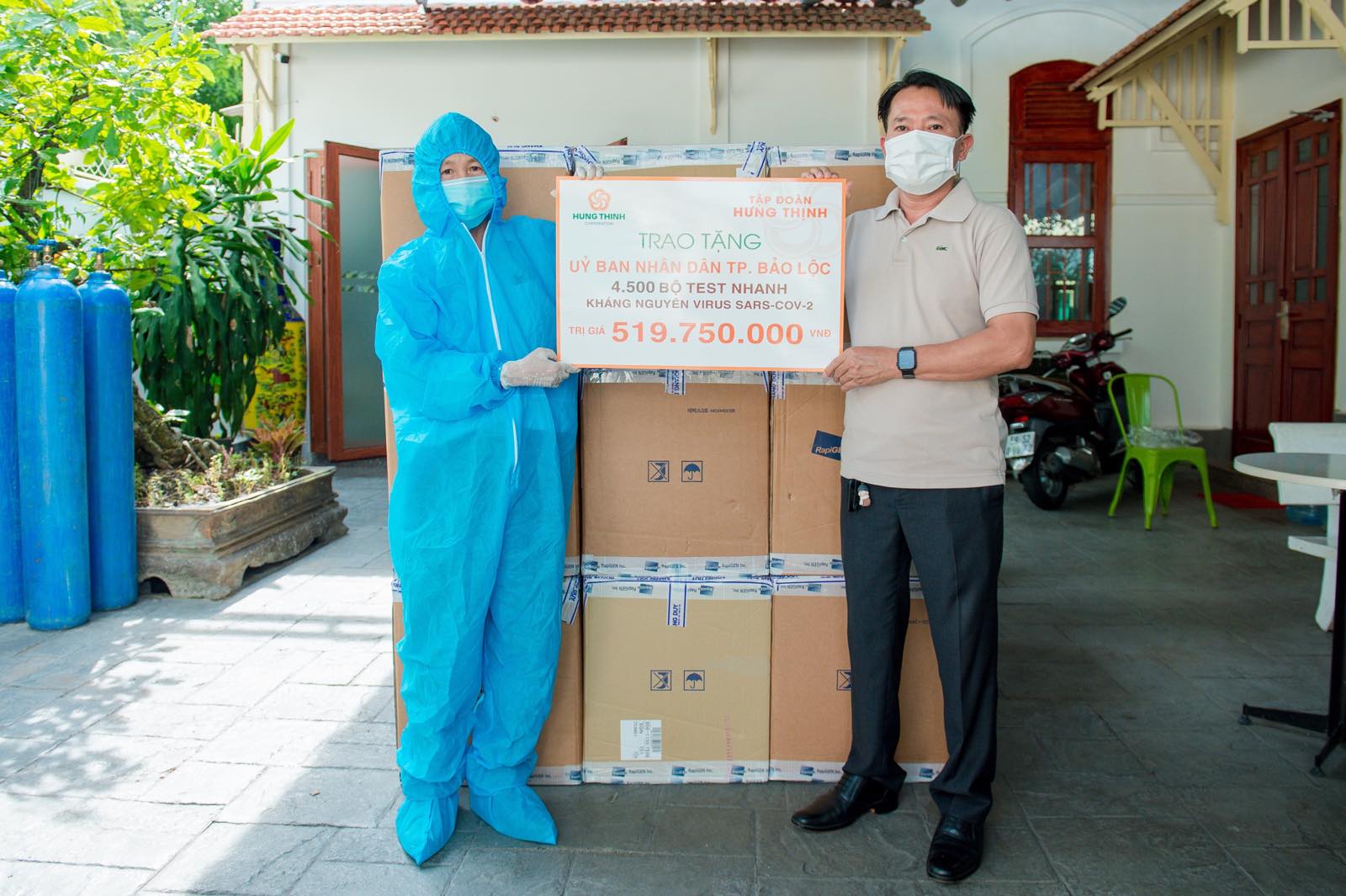 Tập đoàn Hưng Thịnh tiếp tục chung sức cùng các tỉnh, thành trong cuộc chiến chống Covid-19 - Ảnh 6.