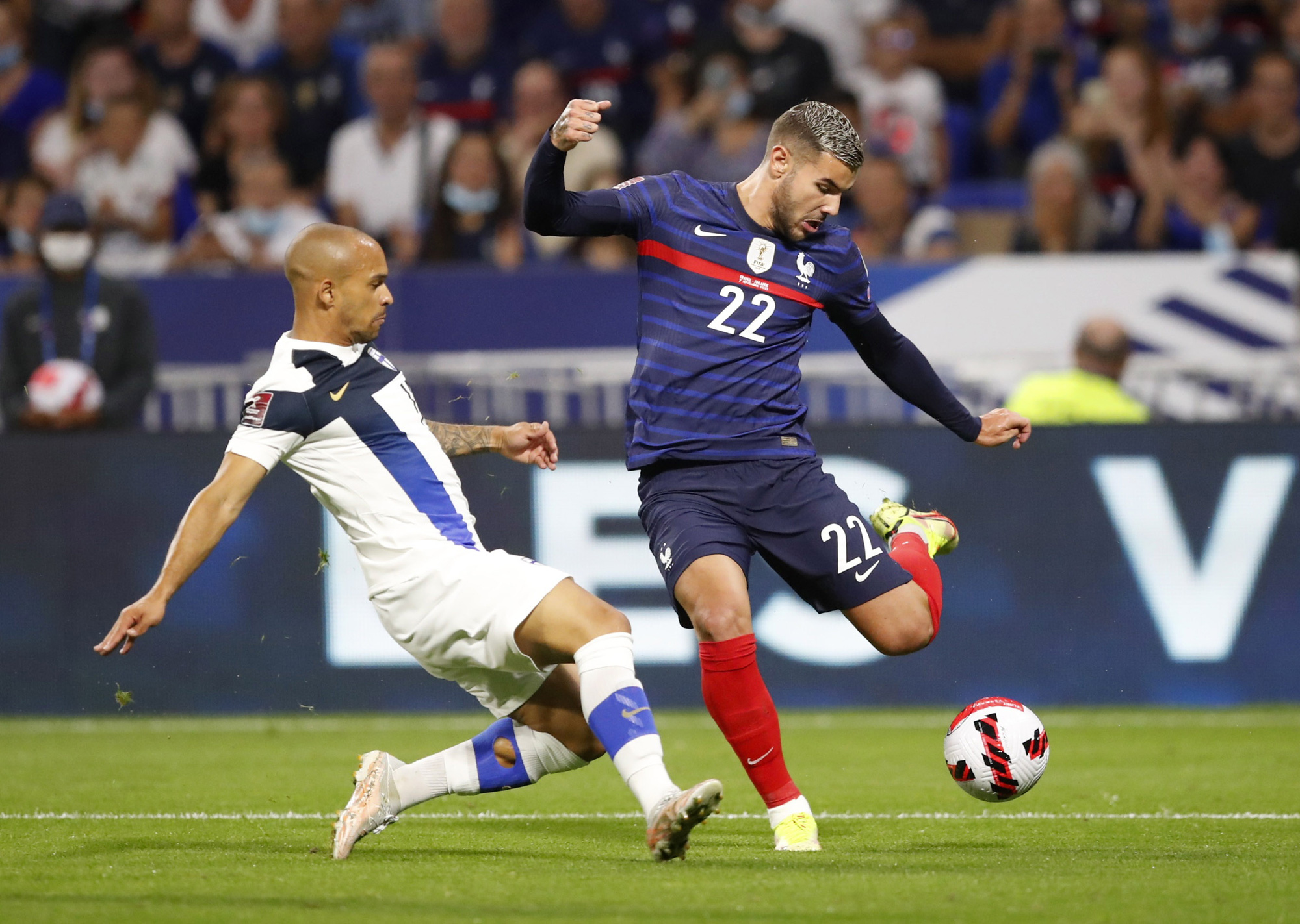 Sao thất sủng Griezmann tỏa sáng, Pháp xây chắc ngôi đầu châu Âu - Ảnh 1.
