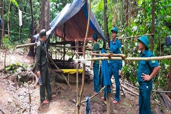 Đà Nẵng: Làm rõ nhóm người vào rừng lập lán trại, khai thác vàng trái phép