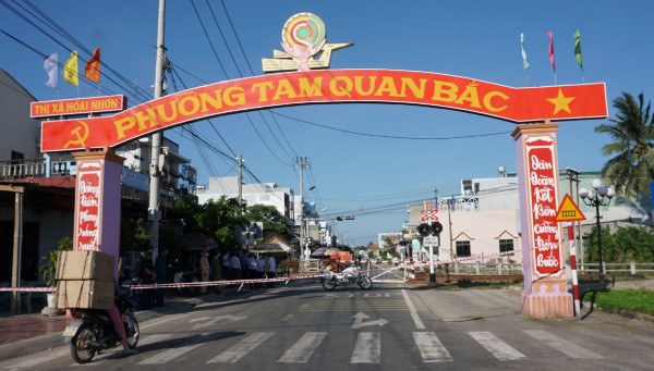 Xét nghiệm tầm soát, Bình Định phát hiện 24 ca Covid-19 lây nhiễm cộng đồng - Ảnh 1.