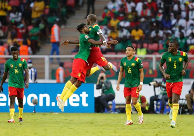 Chủ nh&agrave; Cameroon ngược d&ograve;ng, hạ Burkina Faso mở m&agrave;n CAN 2021 - Ảnh 14.
