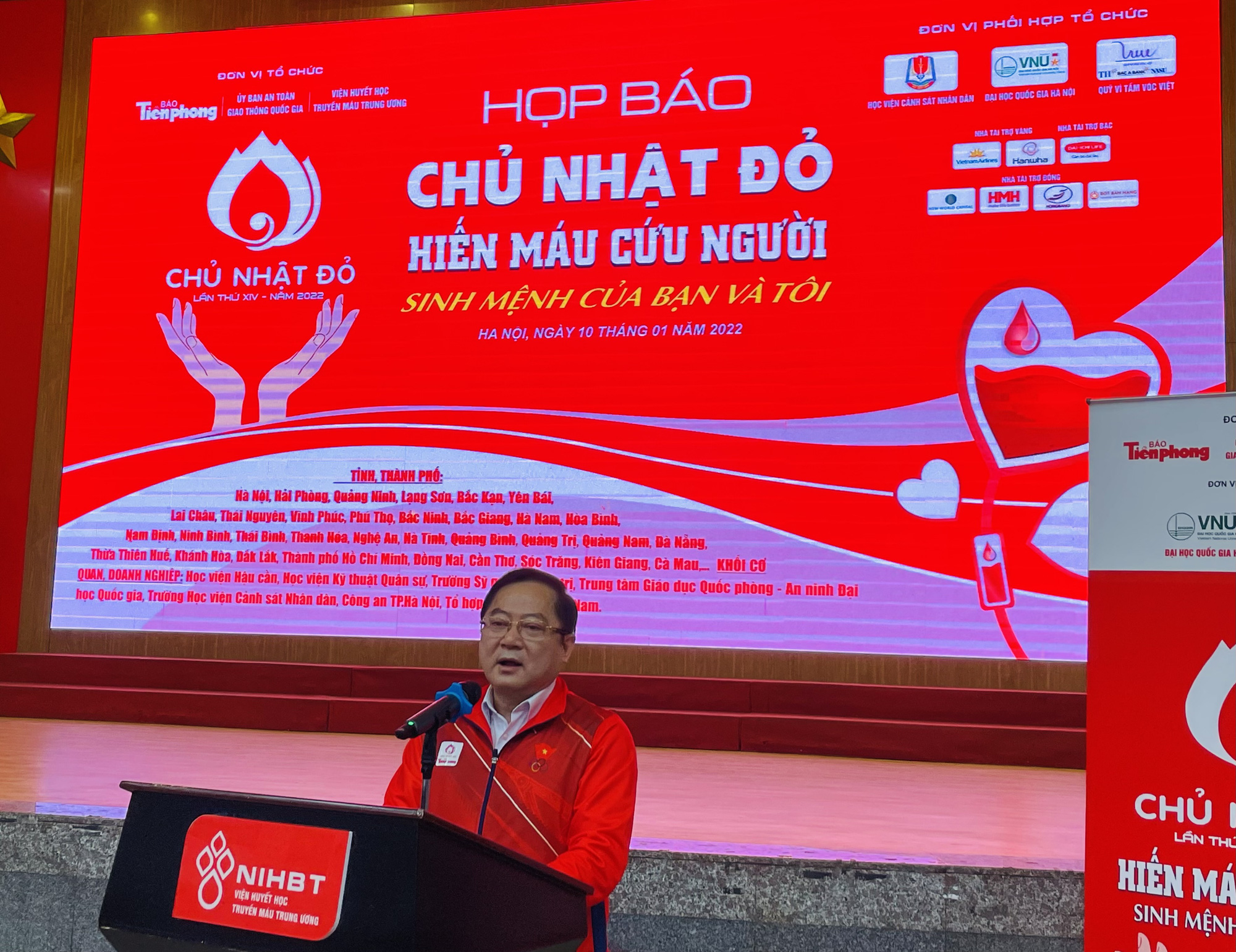 Bệnh viện cạn kiệt m&aacute;u điều trị do nhiều kế hoạch hiến m&aacute;u bị ho&atilde;n, hủy - Ảnh 2.