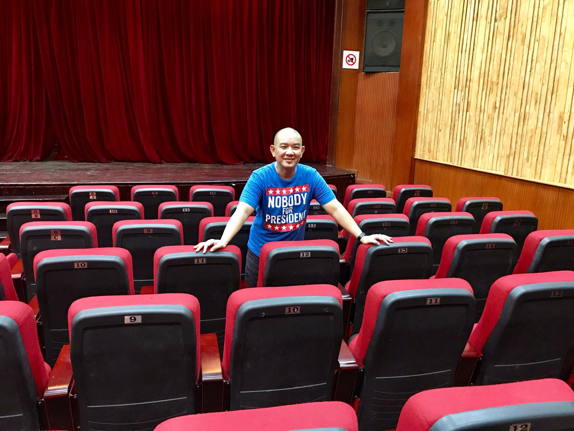 Đạo diễn Vũ Minh: "Đếm từng ngày sàn diễn  IDECAF sáng đèn"
