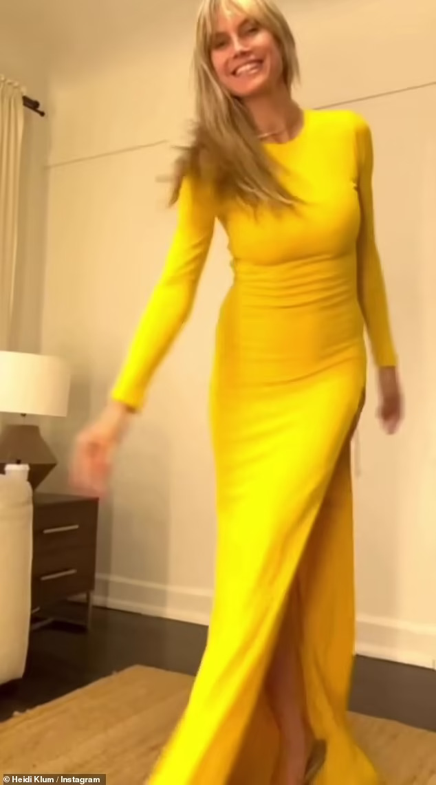 Si&ecirc;u mẫu Heidi Klum g&acirc;y sốt với đầm hở bạo - Ảnh 3.