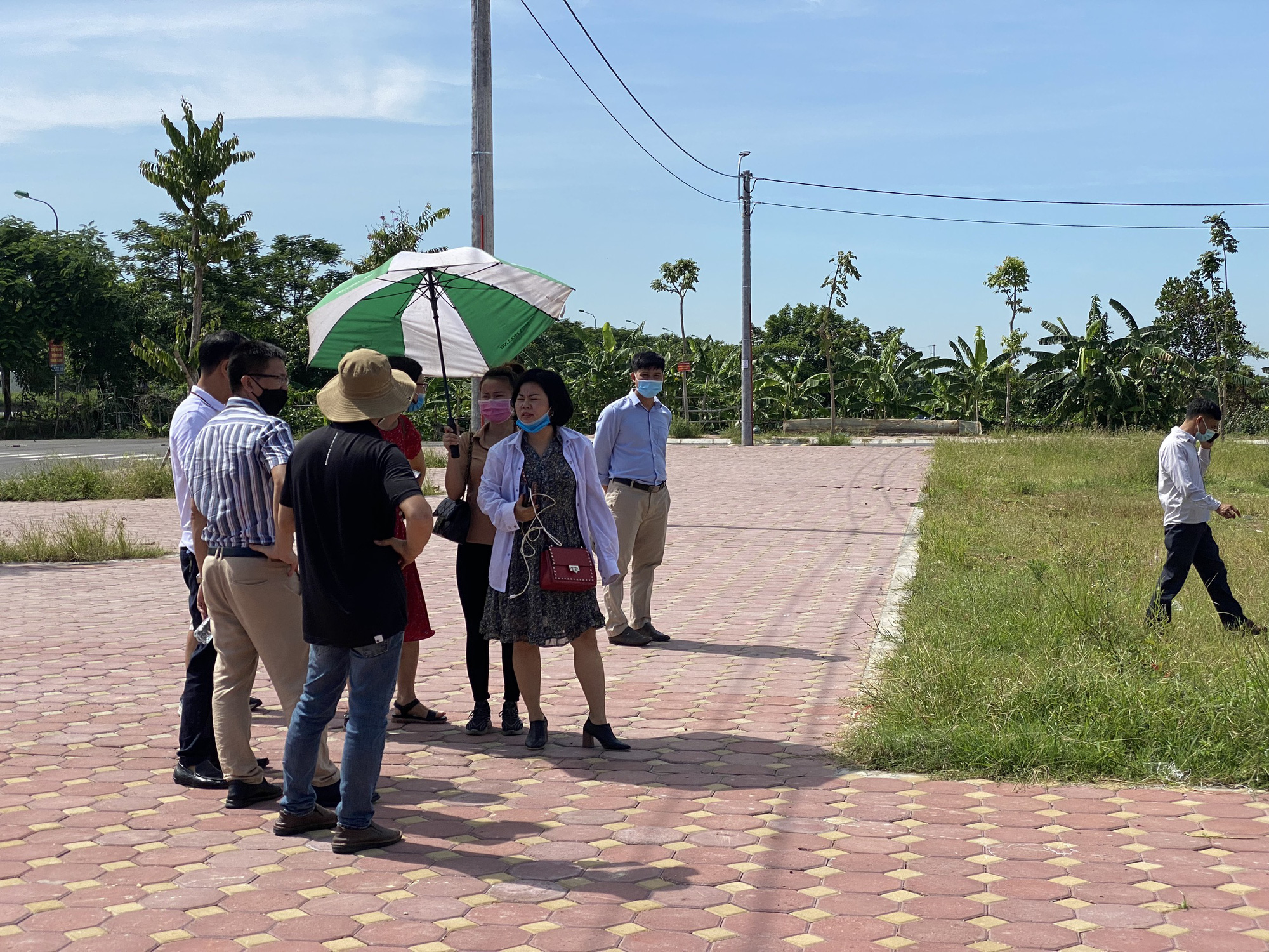 Gi&aacute; đất tăng n&oacute;ng th&aacute;ng cận Tết - Ảnh 2.