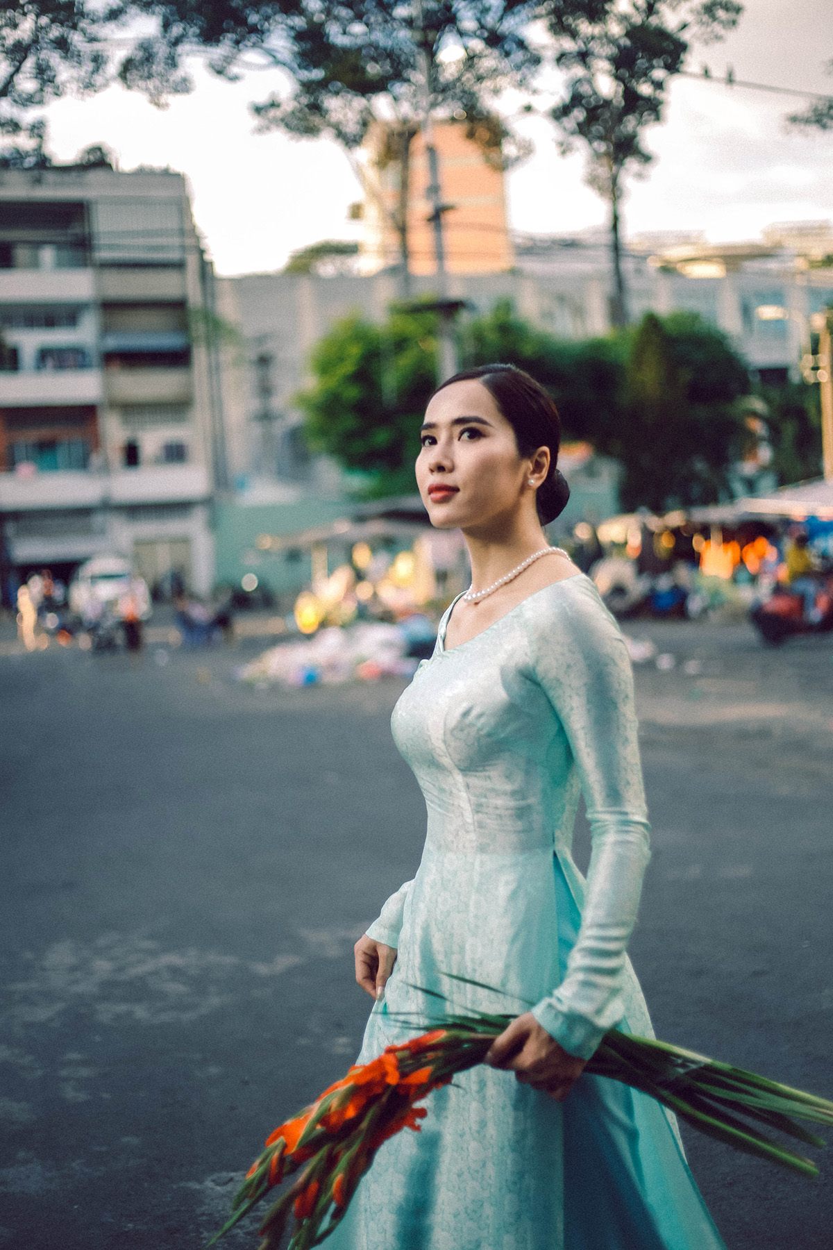 Diễn viên Bella Mai đẹp ngọt ngào trong áo dài đón Tết - Ảnh 7.