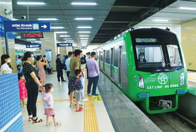 Đường sắt Cát Linh - Hà Đông đón 1 triệu hành khách sau hơn 2 tháng