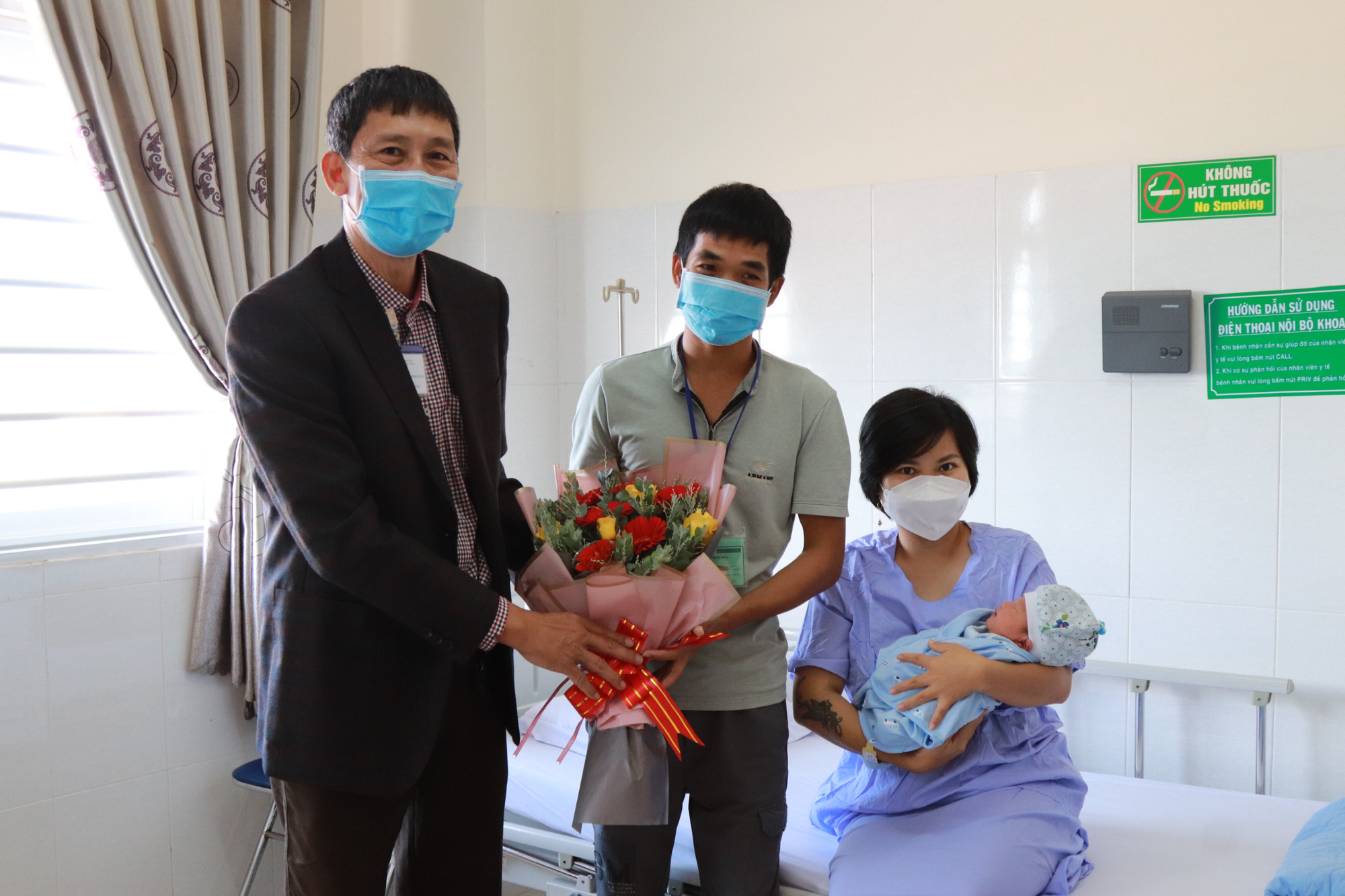 Bệnh viện Thiện Hạnh ch&agrave;o đ&oacute;n em b&eacute; thứ 100.000 - Ảnh 1.