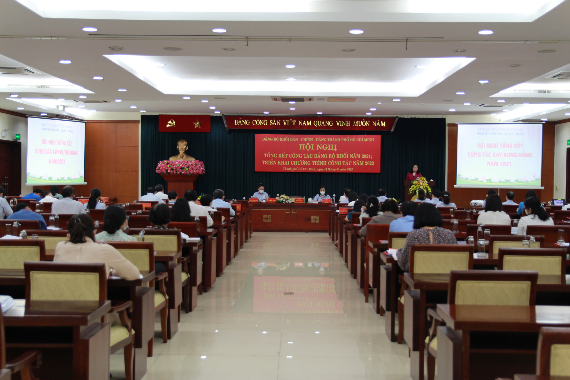 Tập trung giải quyết dứt điểm kiến nghị ch&iacute;nh đ&aacute;ng của c&aacute;n bộ, đảng vi&ecirc;n - Ảnh 3.
