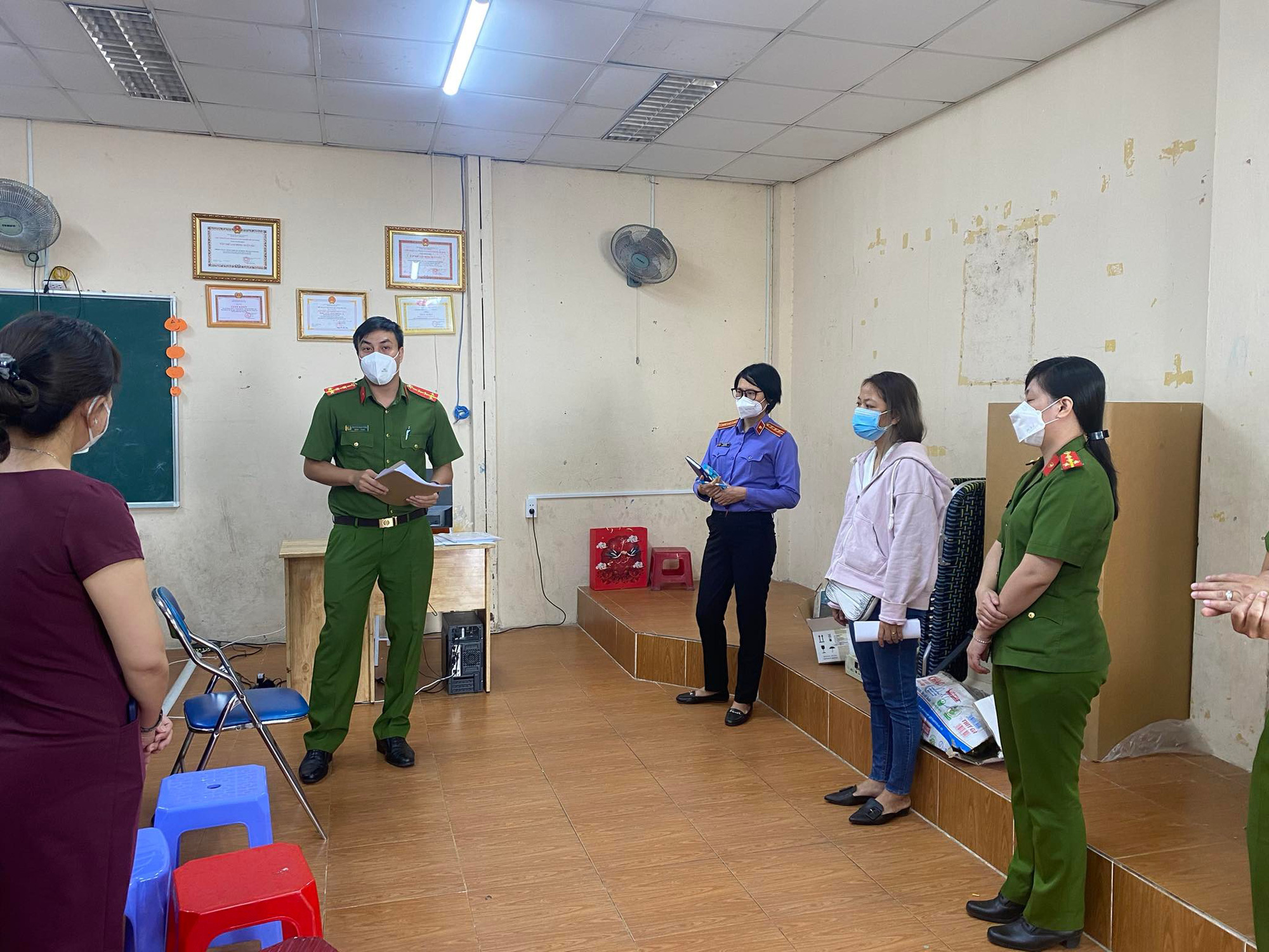Vụ kít xét nghiệm Việt Á: Bắt giam nhân viên Bệnh viện Thủ Đức và giám đốc doanh nghiệp